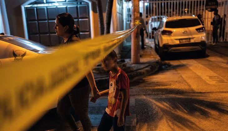 Entre 5.866 y 18.100 menores ecuatorianos en riesgo de reclutamiento criminal según el Ministerio del Interior