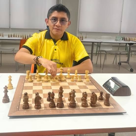 Kevin Noboa lidera a Ecuador hacia el oro en la Olimpiada Mundial de Ajedez
