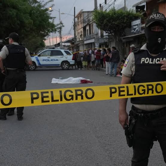 Ataque violento contra agente policial refuerza alerta de seguridad en Guayaquil