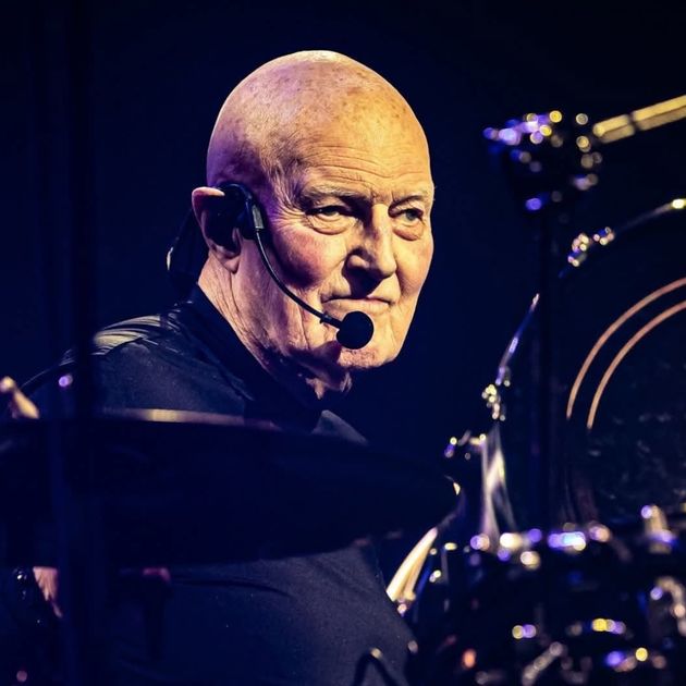 Chris Slade se despide de AC/DC: El baterista británico anuncia su retiro definitivo