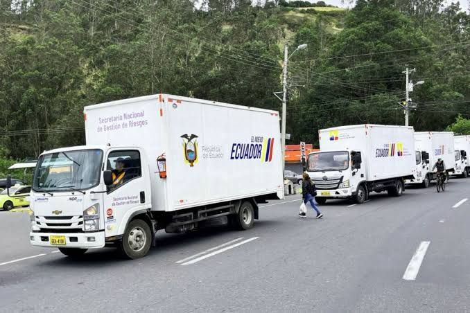 Esposa e hija de 'Fito' llegan a Ecuador tras ser expulsadas de Colombia