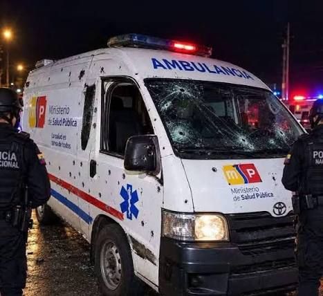 Asesinan a médico y chofer de ambulancia en Vía Canoa-Jama: La violencia golpea al sector salud