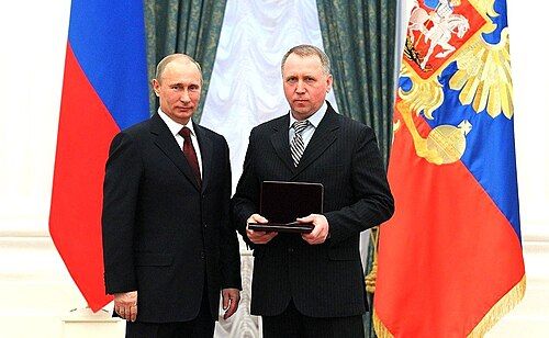Putin declara alto el fuego pascual en Ucrania mientras avanza la guerra en el este