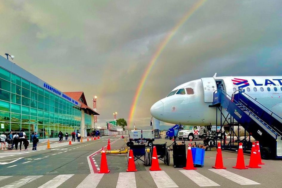 El dilema del aeropuerto de Cuenca: ¿Ampliar o construir uno nuevo?
