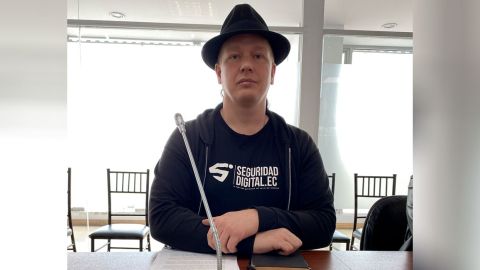 Deportación de Ola Bini: La resolución migratoria que cierra un ciclo judicial