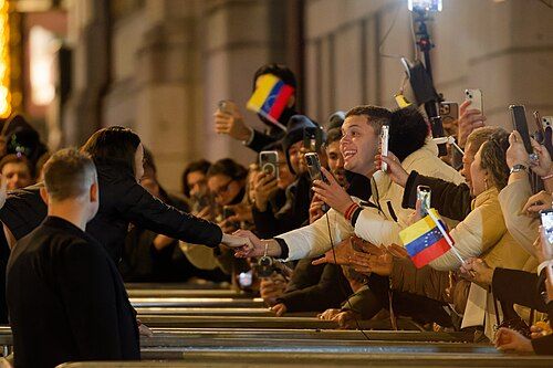 María Corina Machado rechaza acuerdo petrolero venezolano y defiende la soberanía nacional