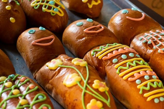 Guaguas de pan en septiembre: ¿Comercialización o pérdida cultural?