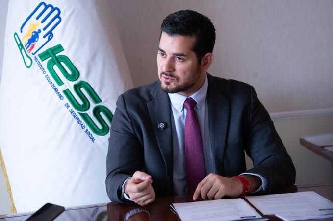 Bernardo Cordovez asume como nuevo ministro de Economía tras la salida de Sariha Moya