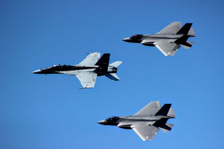 Crisis en Perú: La polémica compra de F-16 expone fracturas políticas