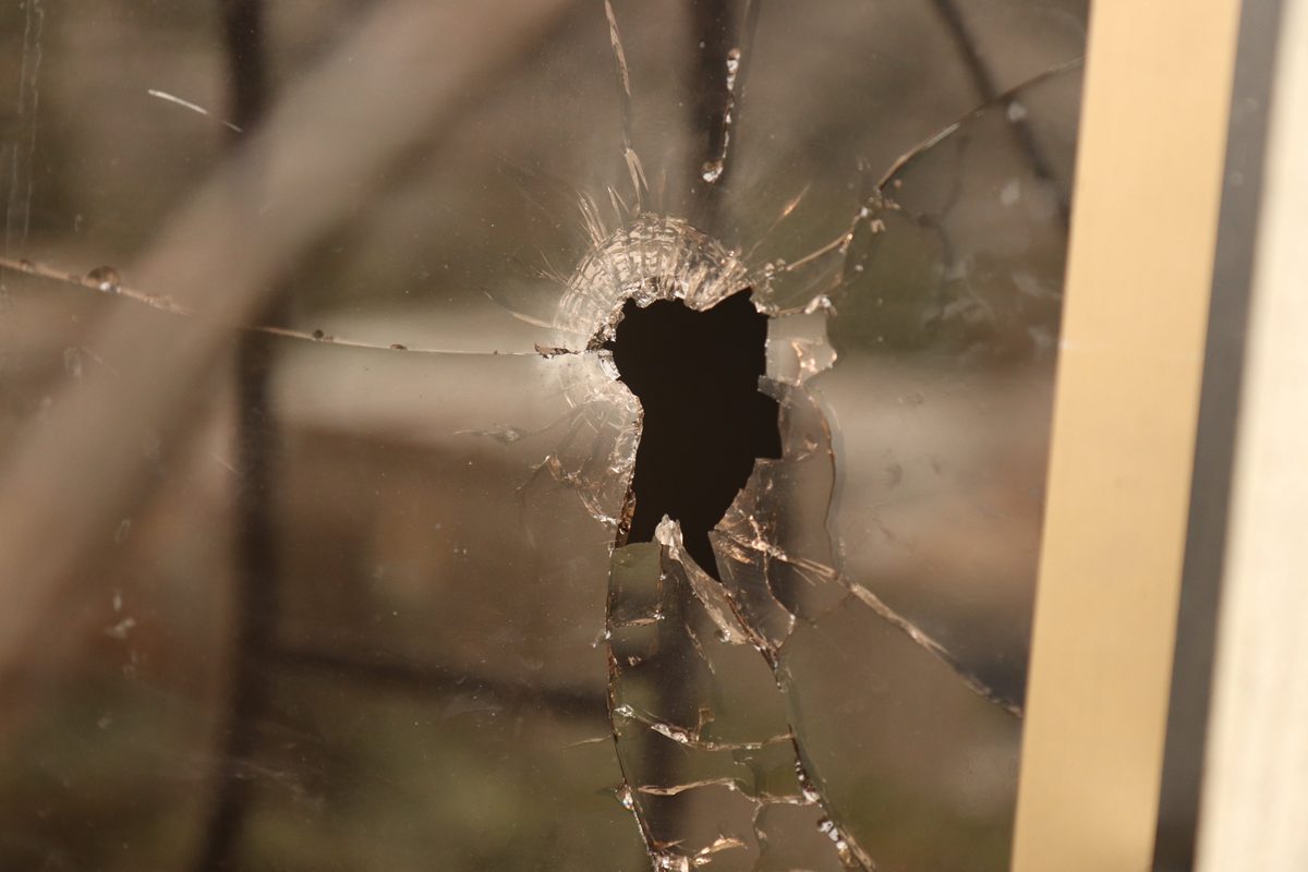 Un niño de 8 años muere en medio de un ataque armado en Pascuales: la violencia que no distingue víctimas