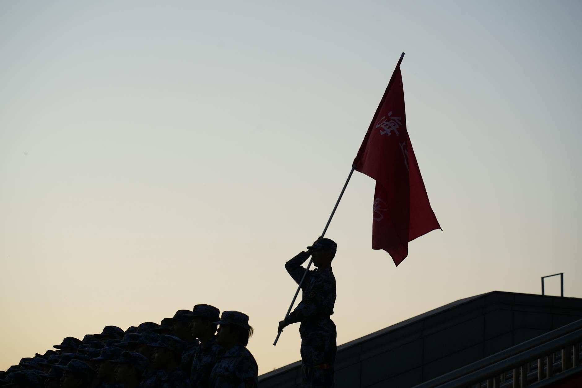 Fuerzas Armadas intensifican ofensiva contra minería ilegal en el Parque Nacional Podocarpus