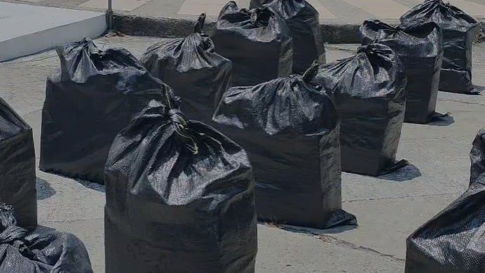Policía ecuatoriana desmantela red de narcotráfico que movilizaba una tonelada de cocaína desde Posorja