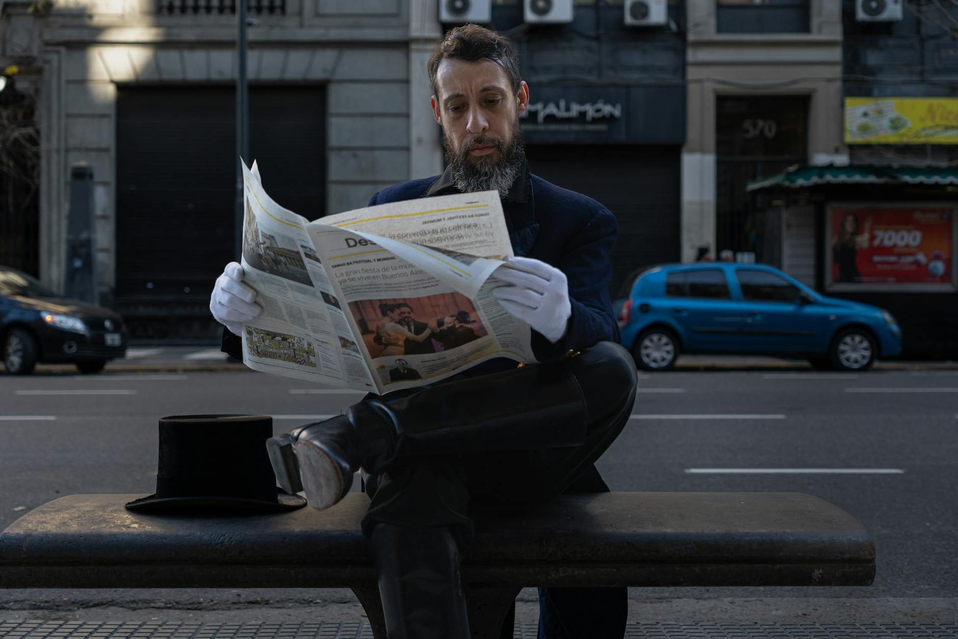 La portada de El Universo del 5 de abril marca un punto de inflexión en la coyuntura política global