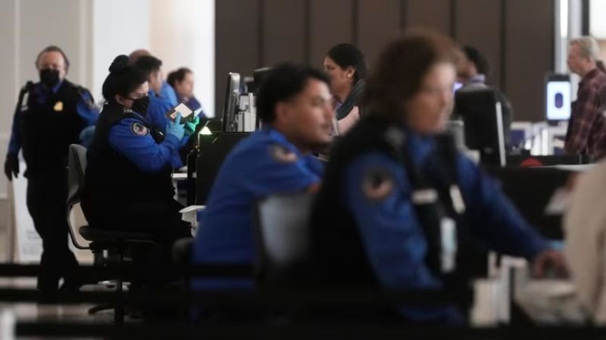 El plan de Trump para privatizar la TSA redefine el modelo de seguridad aeroportuaria global