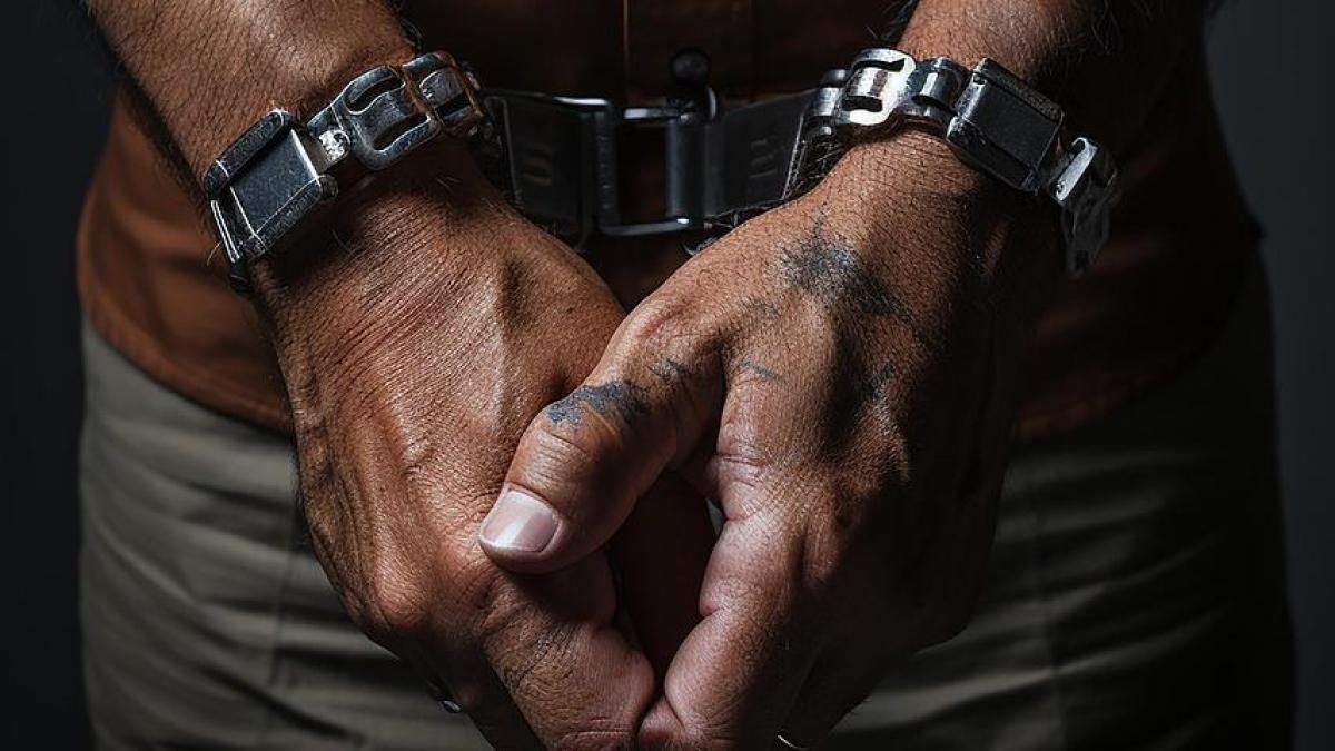 Ecuador deporta a ciudadano colombiano con orden de captura por narcotráfico desde Tulcán