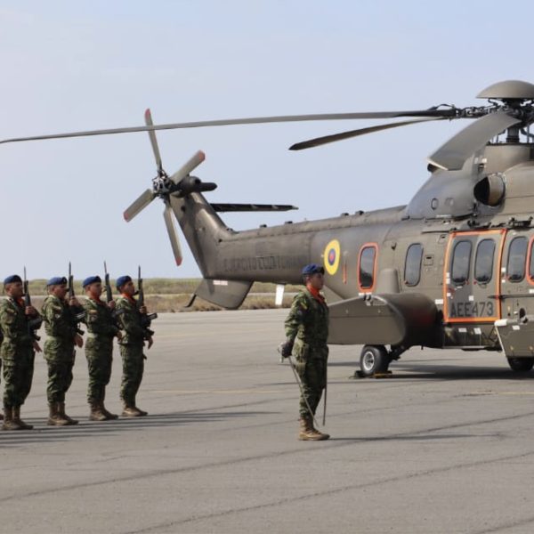 Noboa entrega nuevos medios aéreos al Ejército para desarticular el crimen transnacional