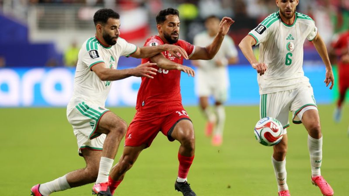 Argelia evita desastre deportivo al remontar y vencer 2-1 a Jordania en partido clave