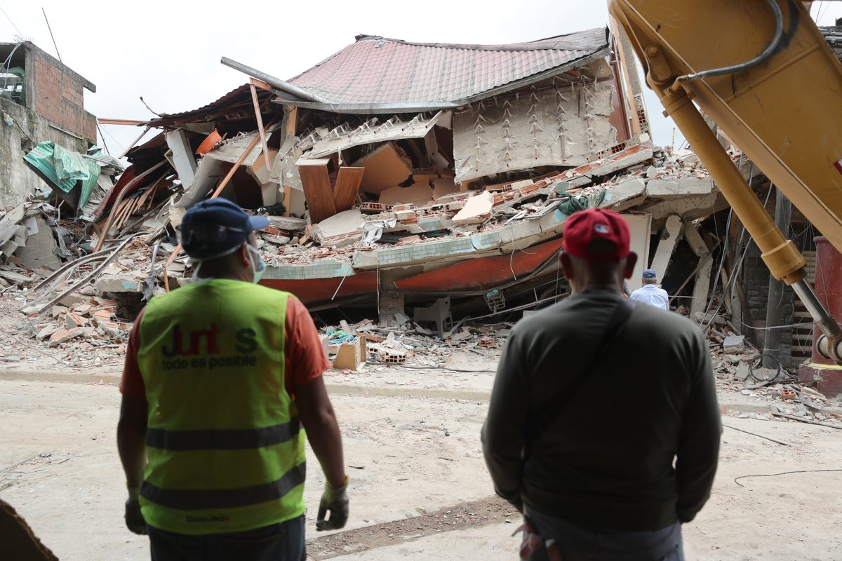 Daniel Noboa activa universidades como centros logísticos ante el terremoto que sacude Venezuela