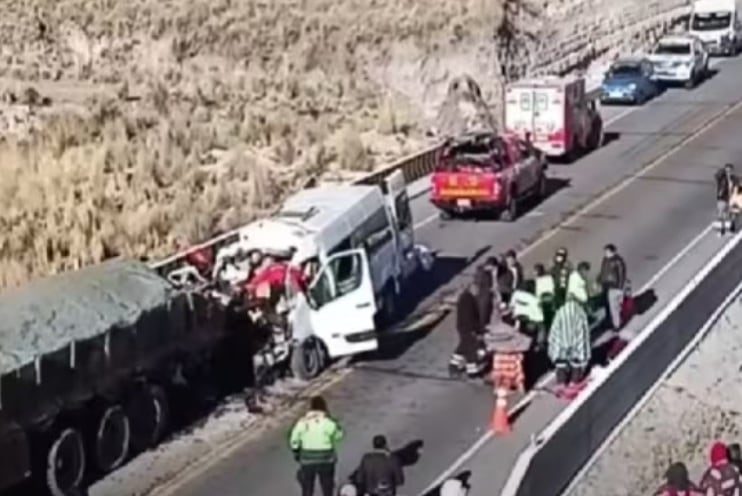 Tragedia en Nepal: La riada del Himalaya deja más de 300 muertos y pone a prueba la cooperación regional