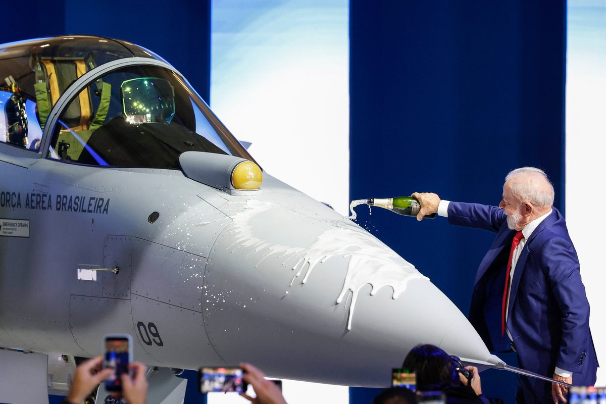 Brasil presenta el F-39E Gripen, el primer caza supersónico fabricado en América Latina