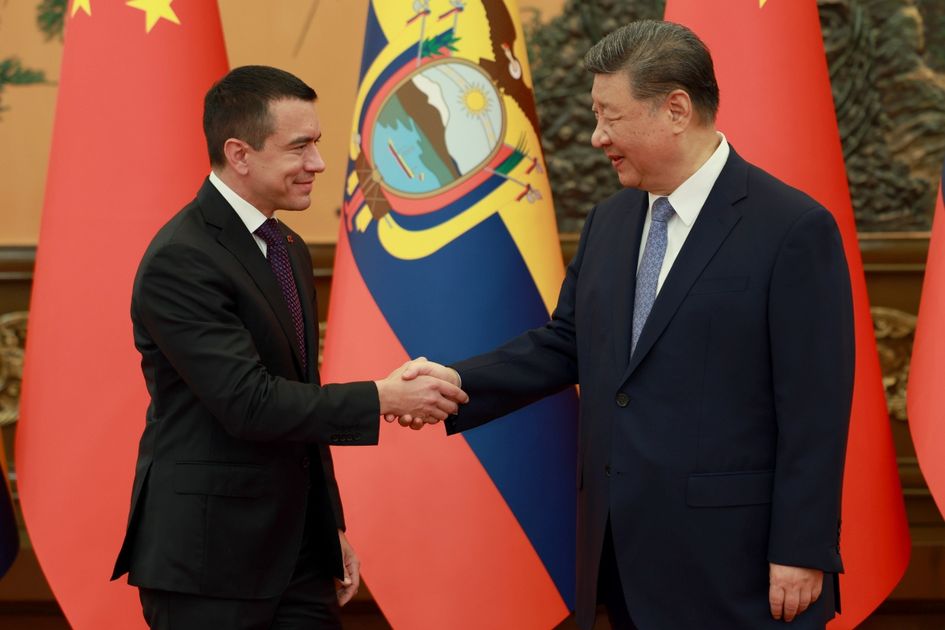 Noboa viaja a China para reforzar alianzas estratégicas en un contexto de expansión económica