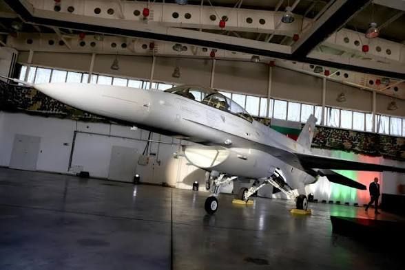 Crisis en Perú: La polémica compra de F-16 expone fracturas políticas