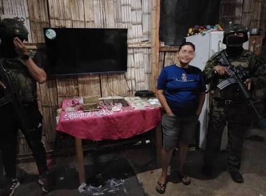 Ejército ecuatoriano desarticula red narcotraficante al capturar a La Madrina en Guayaquil