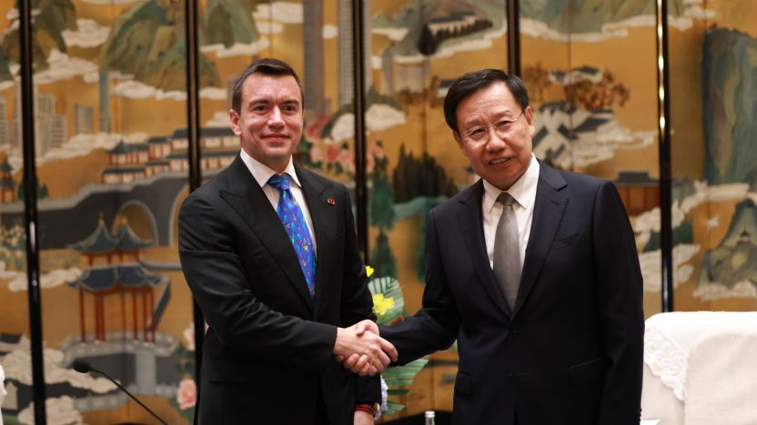 Ecuador avanza hacia hermanamiento con China y apertura de consulados en Sichuan