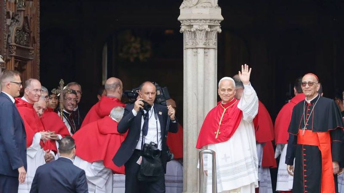 El papa León XIV concluye su visita a España con un llamado a la unidad en Barcelona