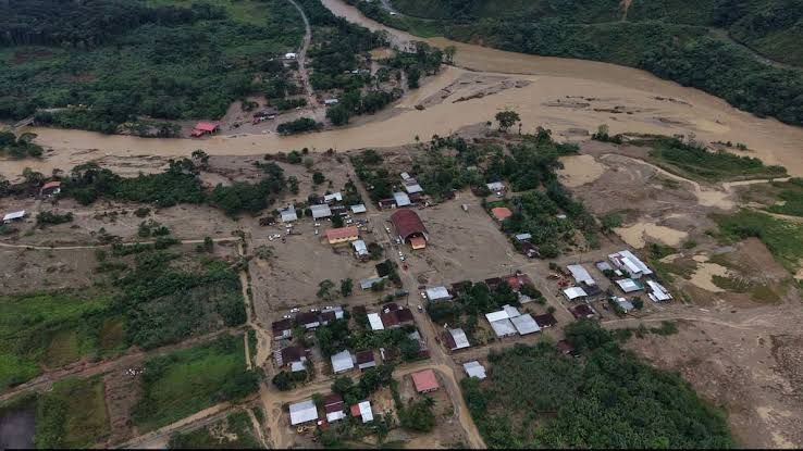 Tragedia en Zamora: Fallecen funcionario y policía durante emergencias del río