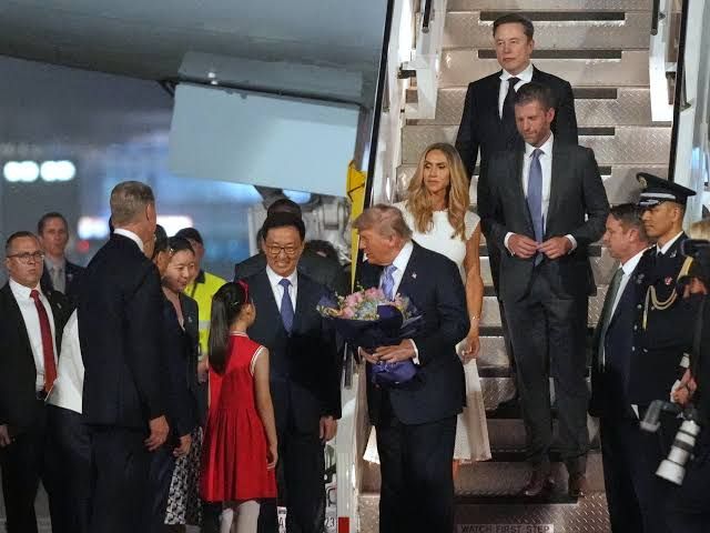 Donald Trump viaja a China para cumbre crítica con Xi Jinping en medio de tensiones globales