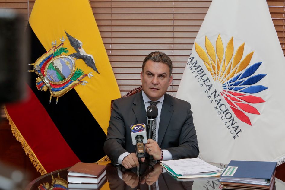José Serrano solicita su libertad mediante habeas corpus en Miami bajo escrutinio legal