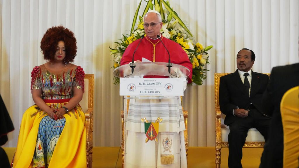 El Papa León XIV es recibido con fervor en Bamenda, Camerún, en un viaje histórico para la fe