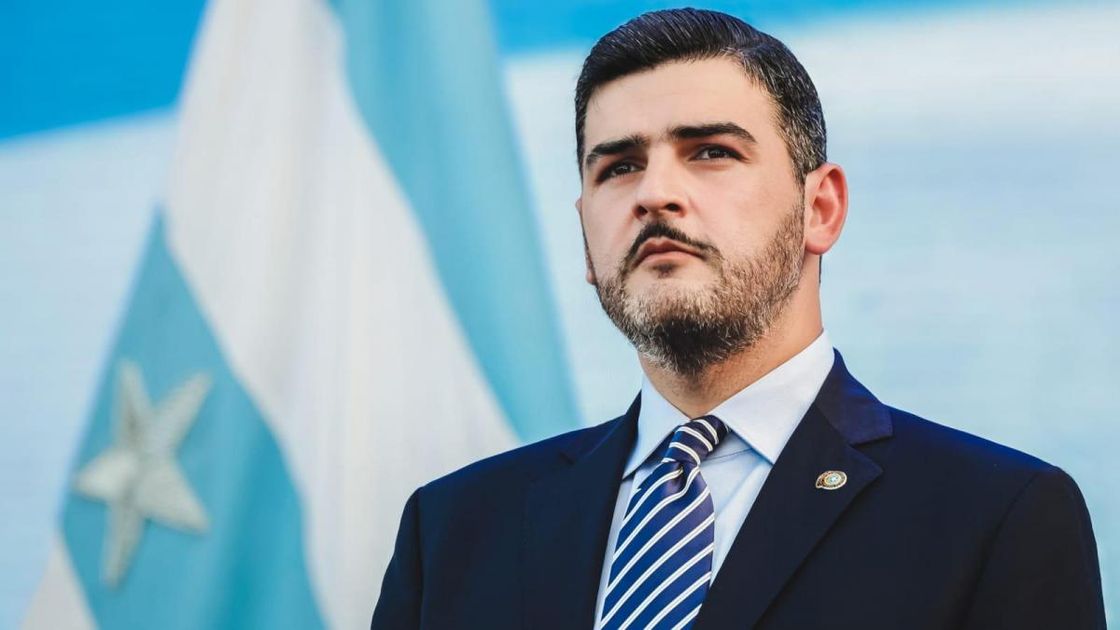 Analistas piden la remoción de Aquiles Álvarez como alcalde de Guayaquil por ausencia injustificada