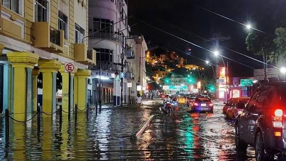 La marea alta en Guayaquil expone la urgencia de modernizar la infraestructura hidráulica de la ciudad