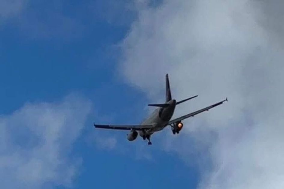 Vuelo Quito-Cuenca aterrizó de emergencia en Guayaquil tras reporte de humo
