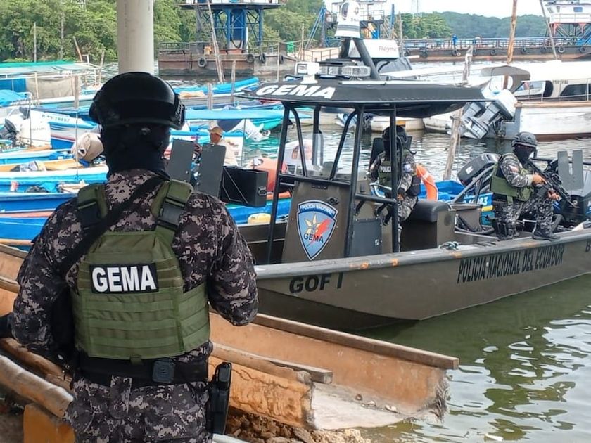 La Policía Nacional desarticula redes criminales en Guayaquil con 170 aprehensiones durante el feriado