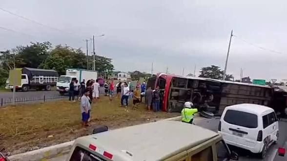 Trágico choque en Nobol deja dos muertos y alerta sobre la inseguridad vial en el Guayas