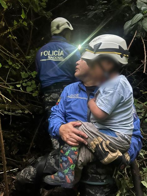La búsqueda del menor extraviado en Quito revela las grietas en la seguridad urbana capitalina