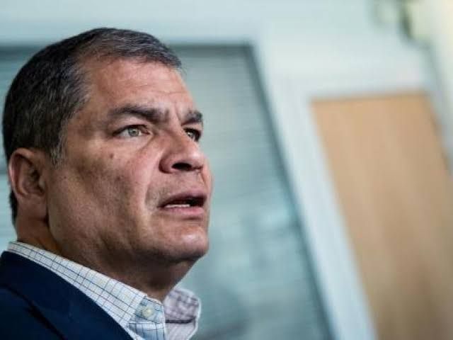 Abelardo de la Espriella exige prisión a Rafael Correa por daños irreparables en Ecuador