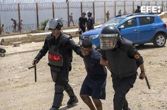 Marruecos detiene a 70 personas por violencia tras la crisis migratoria de Ceuta