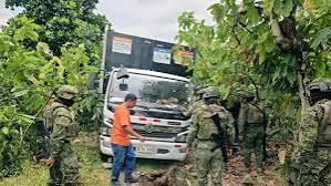 Ejército libera a dos secuestrados y recupera camión repartidor en operativo militar en Yaguachi