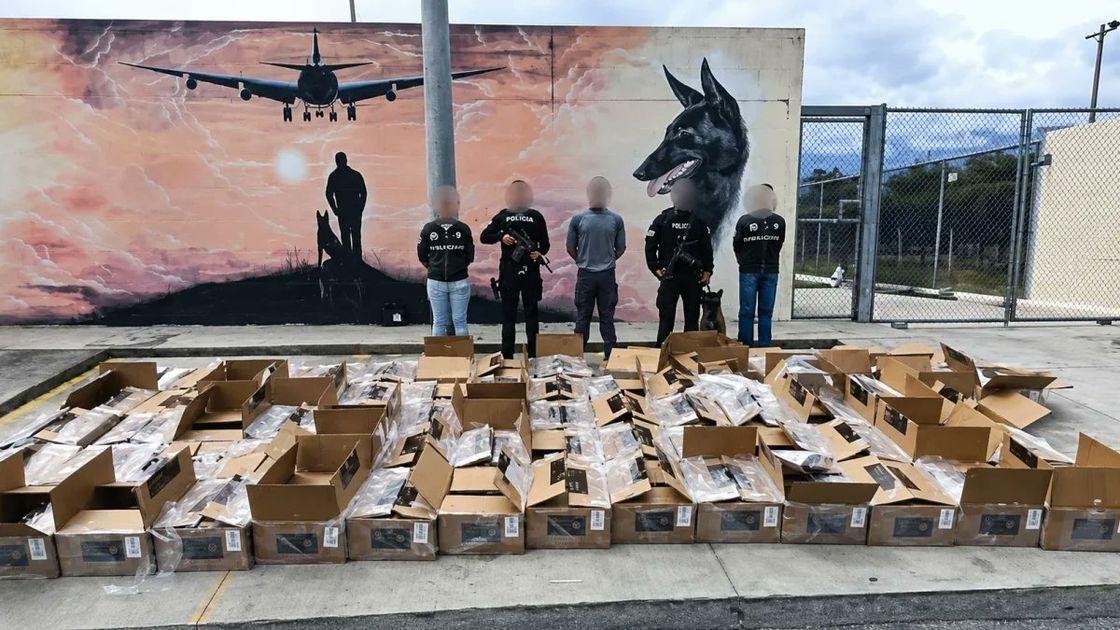 Policía intercepta 34 kilos de cocaína oculta en carga hacia Australia desde Ecuador