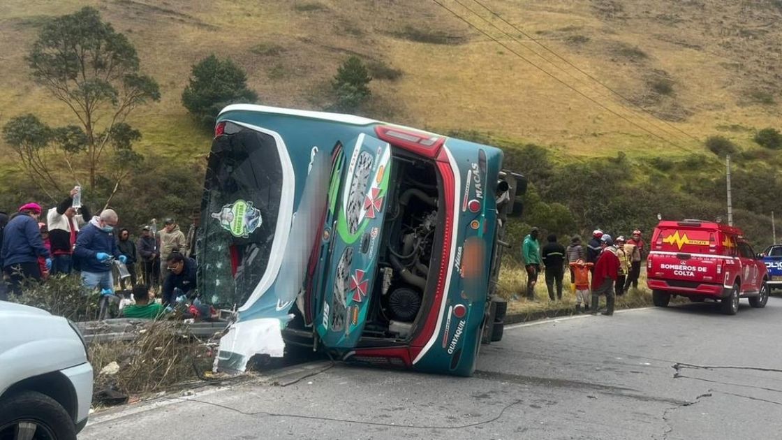 Trágico accidente en la vía a Colta deja cuatro muertos y expone crisis vial