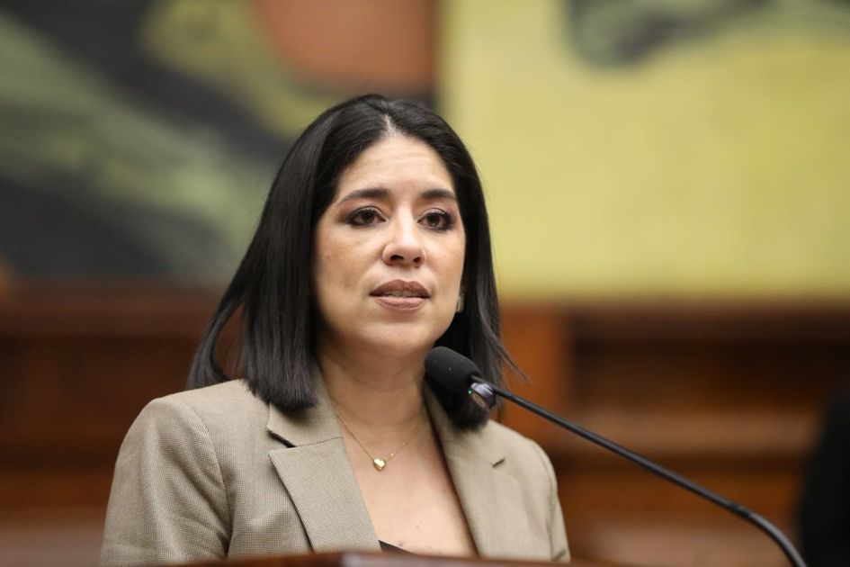 El oportunismo político en Guayaquil: Mónica Luzárraga y la estrategia electoral de los nuevos candidatos