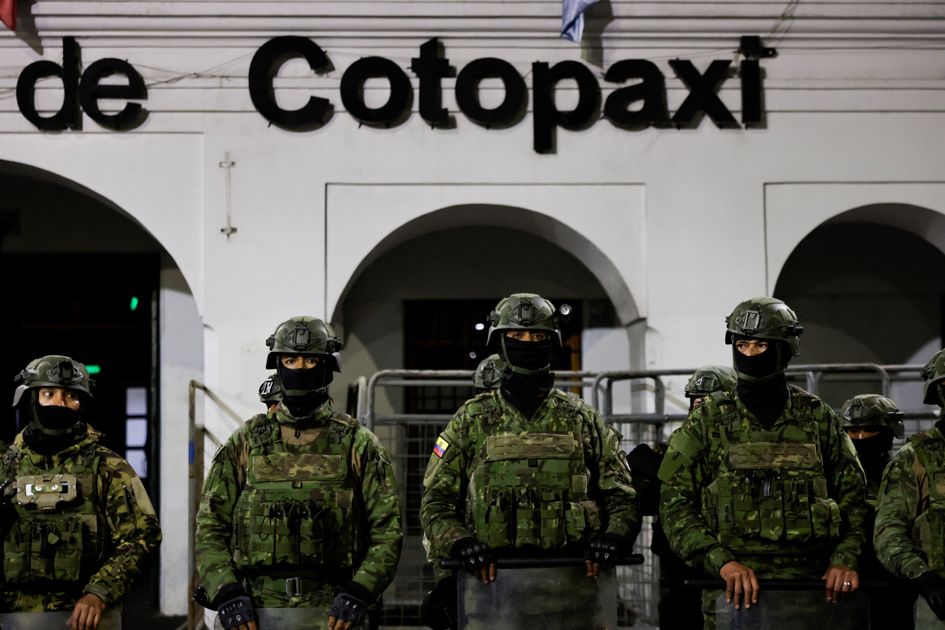 El relevo en la Gobernación de Cotopaxi coincide con la exigencia de transportistas por seguridad