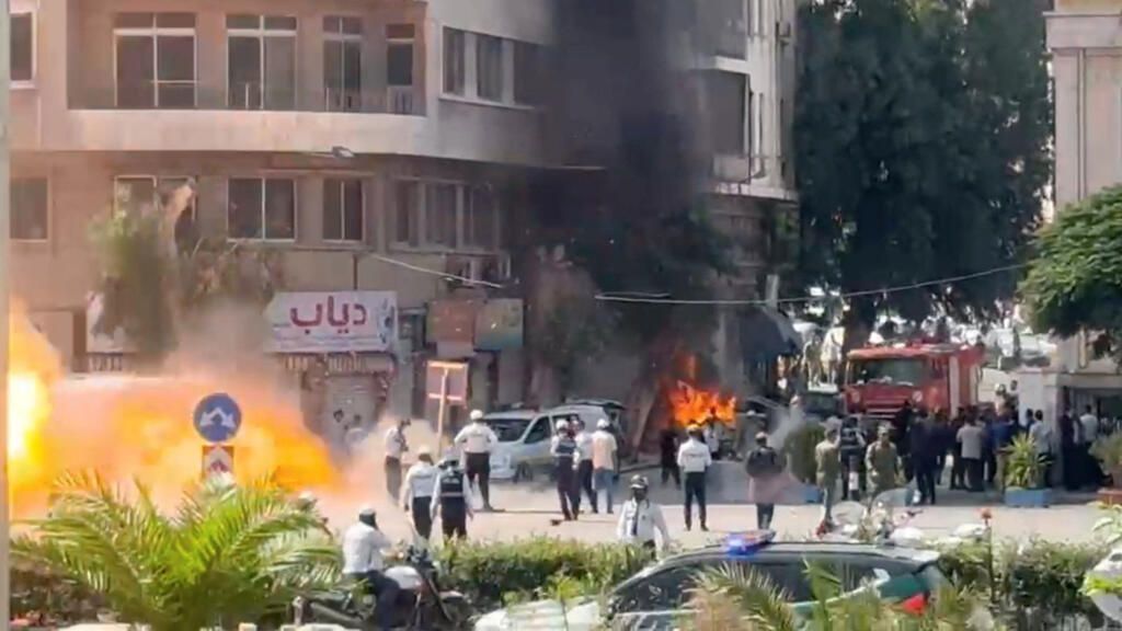 Atentado con explosivos cerca al hotel de Macron en Damasco deja 18 heridos
