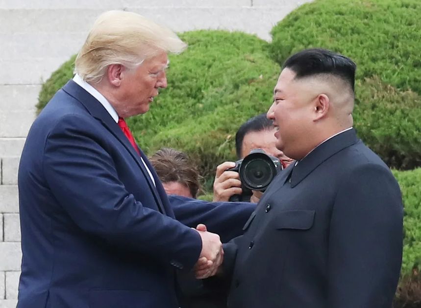 Putin y emisarios de Trump cierran reuniones clave por la paz ucraniana