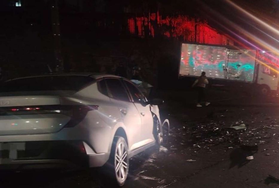 Siniestro vial deja dos muertos y seis heridos en Santo Domingo