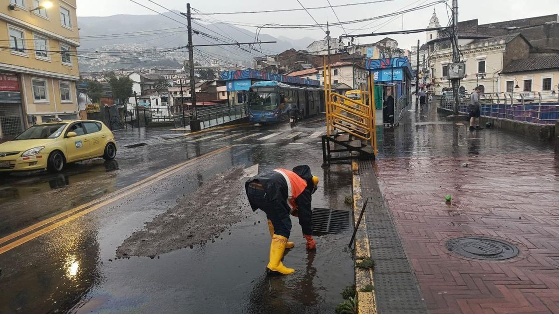 Alertan por desaparición de adolescente Odalys Mosquera en Quito